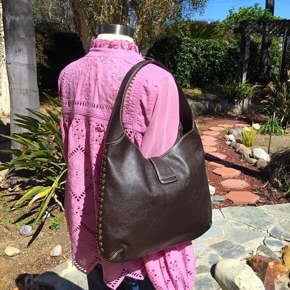 DOONEY AND BOURKE BROWN LEATHER WOVEN DETAILS GOLD HARDWARE - Picture 3 of 16